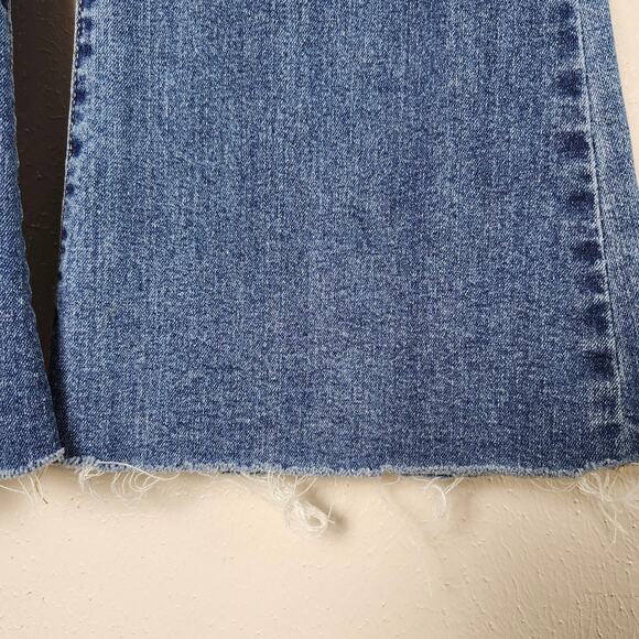 No Boundaries Junior Distressed Flare Leg Raw Hem Double Button Jeans SZ 3 Blue - Picture 3 of 11
